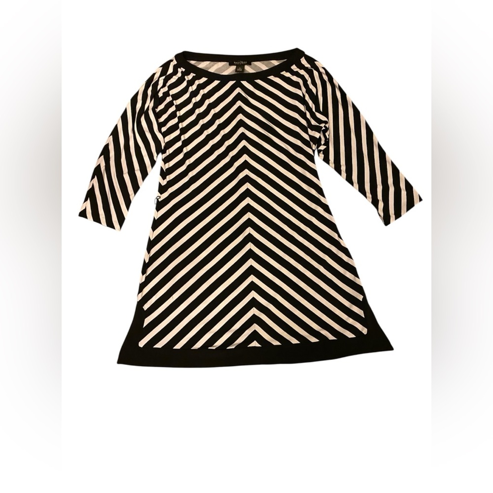 White House Black Market black and white dress - Picture 6 of 6